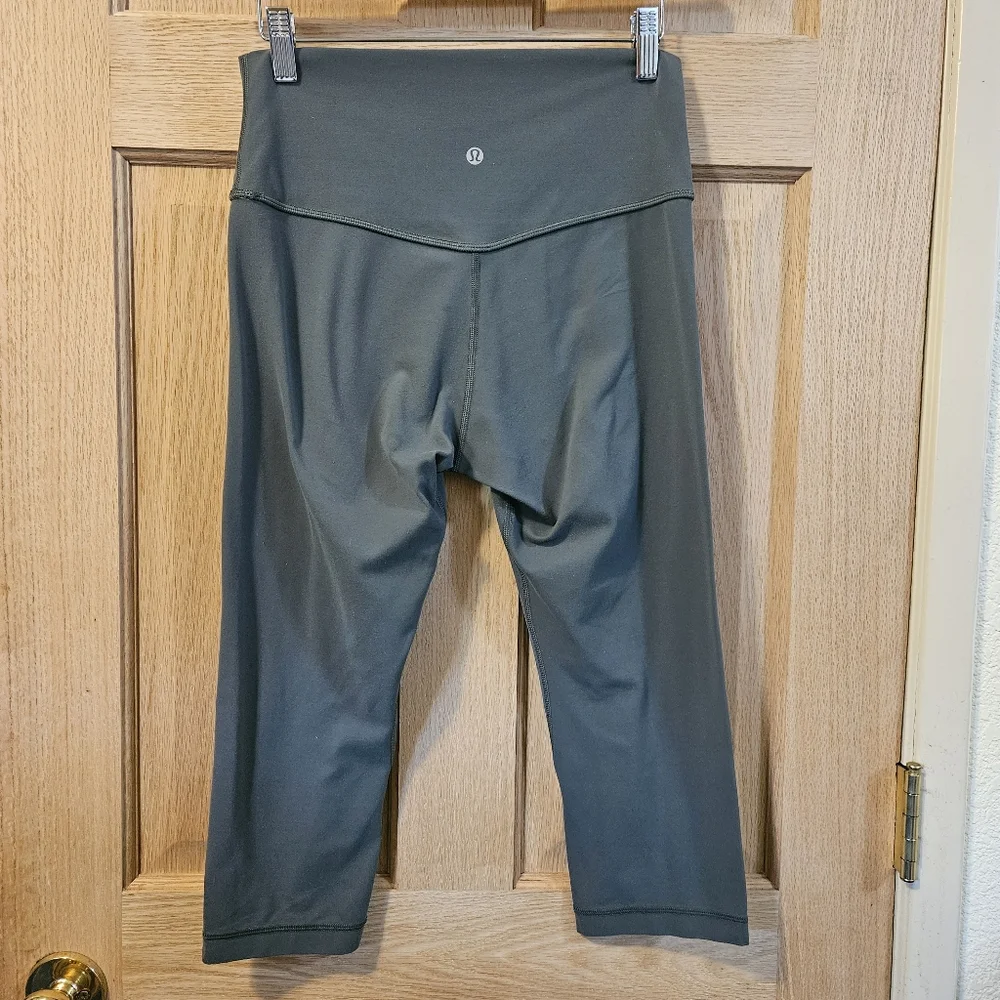 Size 8 Lululemon Greyish High-Waisted Capri Leggings